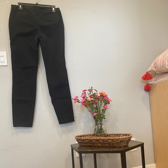 Old Navy Pants - Picture 2 of 2